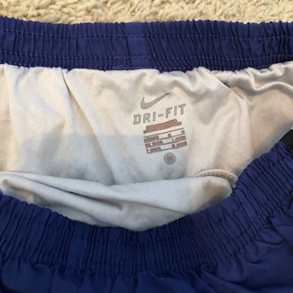 Nike running shorts - Picture 2 of 2